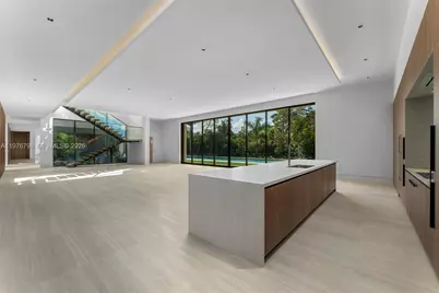 8755 SW 54th Ave, Miami, FL 33143 - Photo 8