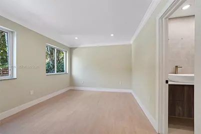 659 NE 73rd St, Miami, FL 33138 - Photo 14