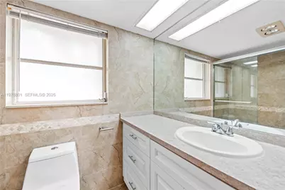 823 Cypress Blvd #204, Pompano Beach, FL 33069 - Photo 14