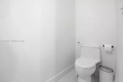 12060 SW 82nd Pl, Miami, FL 33156 - Photo 14