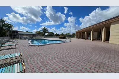 7300 NW 4th Pl #204, Margate, FL 33063 - Photo 8