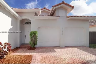 10889 NW 58th Ter, Doral, FL 33178 - Photo 1