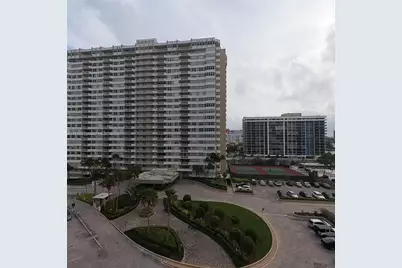 1965 S Ocean Dr #7E, Hallandale Beach, FL 33009 - Photo 1
