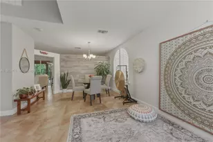 324 NW 153rd Ln, Pembroke Pines, FL 33028 - Photo 16