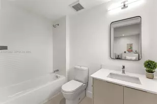 721 SW 11th St, Miami, FL 33129 - Photo 14