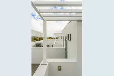 721 SW 11th Street #B, Miami, FL 33129 - Photo 30