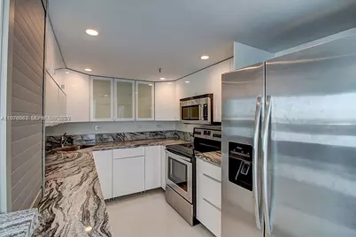 20505 E Country Club Dr #1931, Aventura, FL 33180 - Photo 4