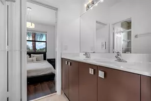 1005 NW 100th Ave, Miami, FL 33172 - Photo 30