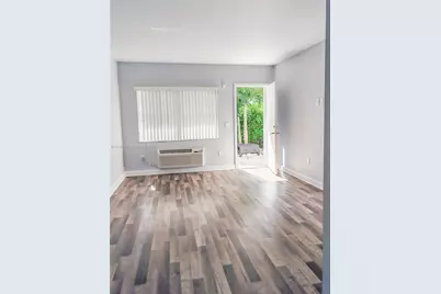 8000 NE Bayshore Ct #115, Miami, FL 33138 - Photo 2