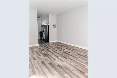 8000 NE Bayshore Ct #118, Miami, FL 33138 - Photo 6