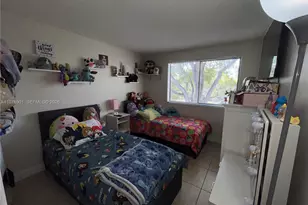 183 Lakeview Dr, Weston, FL 33326 - Photo 20