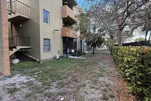 6070 W 18th Ave, Hialeah, FL 33012 - Photo 30