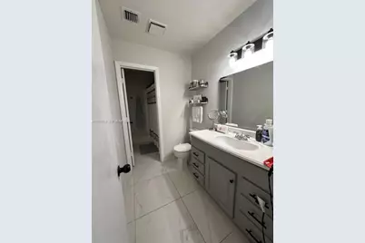 1751 NW 92nd Ave, Pembroke Pines, FL 33024 - Photo 14