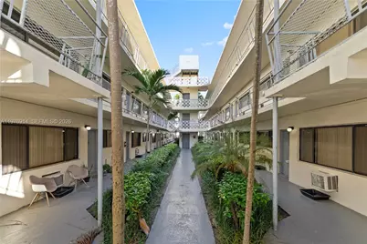 1165 Marseille Dr #23, Miami Beach, FL 33141 - Photo 10