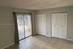 1301 SW 134th Way, Pembroke Pines, FL 33027 - Photo 8