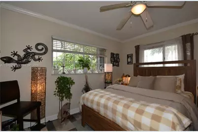 3050 NE 5th Ter #8, Wilton Manors, FL 33334 - Photo 12