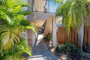 3050 NE 5th Terrace, Wilton Manors, FL 33334 - Photo 2