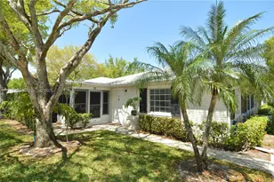 10125 S 42nd Ave S, Boynton Beach, FL 33436 - Photo 4