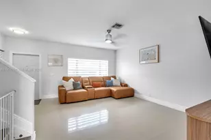 6002 Red Plum Ct, Tamarac, FL 33321 - Photo 6