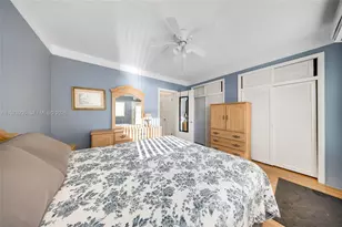 900 SW 10th Terrace, Hallandale Beach, FL 33009 - Photo 16