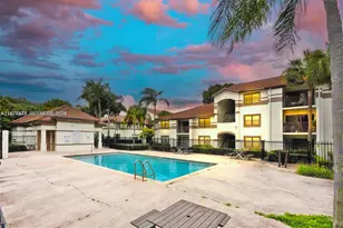 650 S Park Rd, Hollywood, FL 33021 - Photo 1