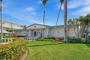 3922 NE 166th St, North Miami Beach, FL 33160 - Photo 18