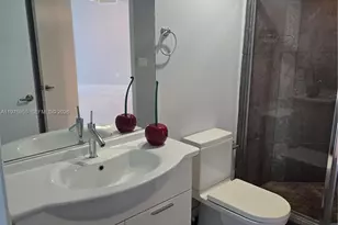 475 Brickell Ave, Miami, FL 33131 - Photo 18