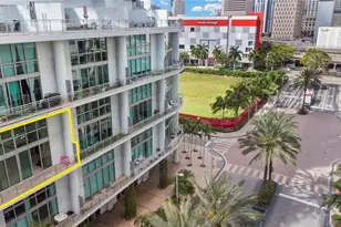 90 SW 3rd St, Miami, FL 33130 - Photo 2