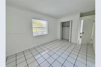 4140 Woodside Dr #107, Coral Springs, FL 33065 - Photo 18