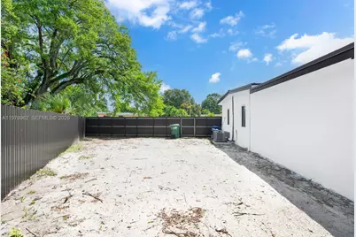 16320 NW 19 Ct, Miami Gardens, FL 33054 - Photo 36