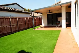 422 SW 88th Pl, Miami, FL 33174 - Photo 36