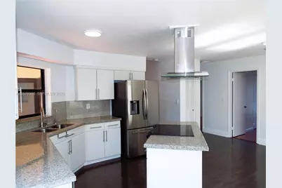 422 SW 88th Pl, Miami, FL 33174 - Photo 10