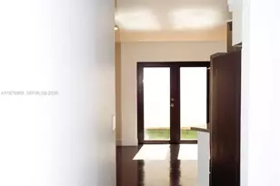 422 SW 88th Pl, Miami, FL 33174 - Photo 8