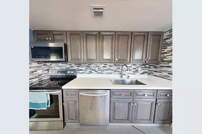 2411 Thomas St, Hollywood, FL 33020 - Photo 16