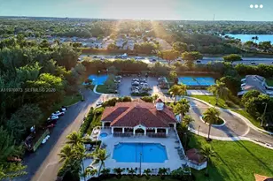 4765 SW 14th St, Deerfield Beach, FL 33442 - Photo 36