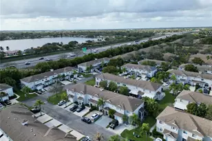 4765 SW 14th St, Deerfield Beach, FL 33442 - Photo 42