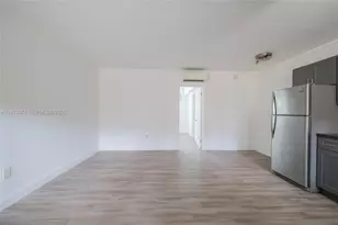 7901 SW 64th Ave, South Miami, FL 33143 - Photo 2