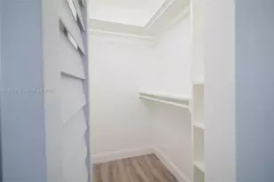 7901 SW 64th Ave, South Miami, FL 33143 - Photo 10