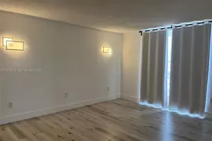 8530 Byron Ave, Miami Beach, FL 33141 - Photo 16