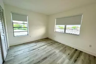 8530 Byron Ave, Miami Beach, FL 33141 - Photo 20