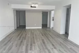 8530 Byron Ave, Miami Beach, FL 33141 - Photo 10