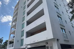 2740 SW 28th Terrace, Miami, FL 33133 - Photo 2