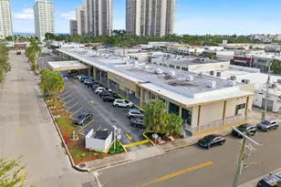 3302 NE 34th St, Fort Lauderdale, FL 33308 - Photo 1