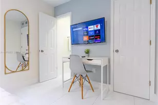 1762 NW 15th St, Miami, FL 33125 - Photo 14