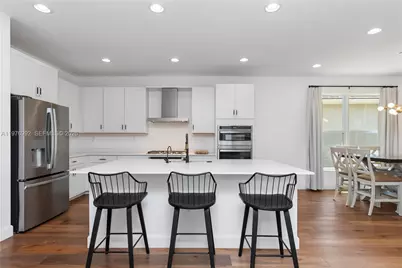 19510 Broad Shore Walk, Loxahatchee, FL 33470 - Photo 2