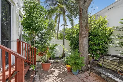 728 SE 2nd St, Pompano Beach, FL 33060 - Photo 20