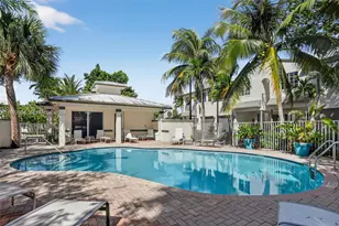 728 SE 2nd St, Pompano Beach, FL 33060 - Photo 22