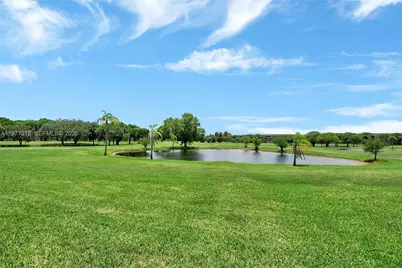 251 SW 132nd Way #408H, Pembroke Pines, FL 33027 - Photo 16