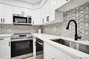 62 Monaco B, Delray Beach, FL 33446 - Photo 4