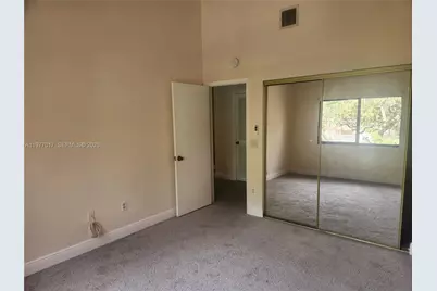 7184 Sportsmans Dr #7184, North Lauderdale, FL 33068 - Photo 10